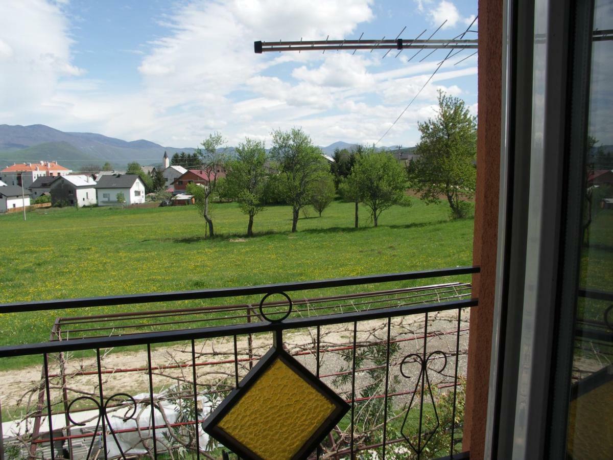Apartments Zegarac House Korenica Extérieur photo